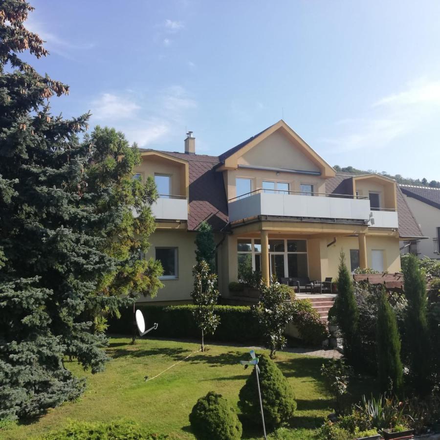 Rezident Consult S.R.O. Hotell Bratislava Eksteriør bilde